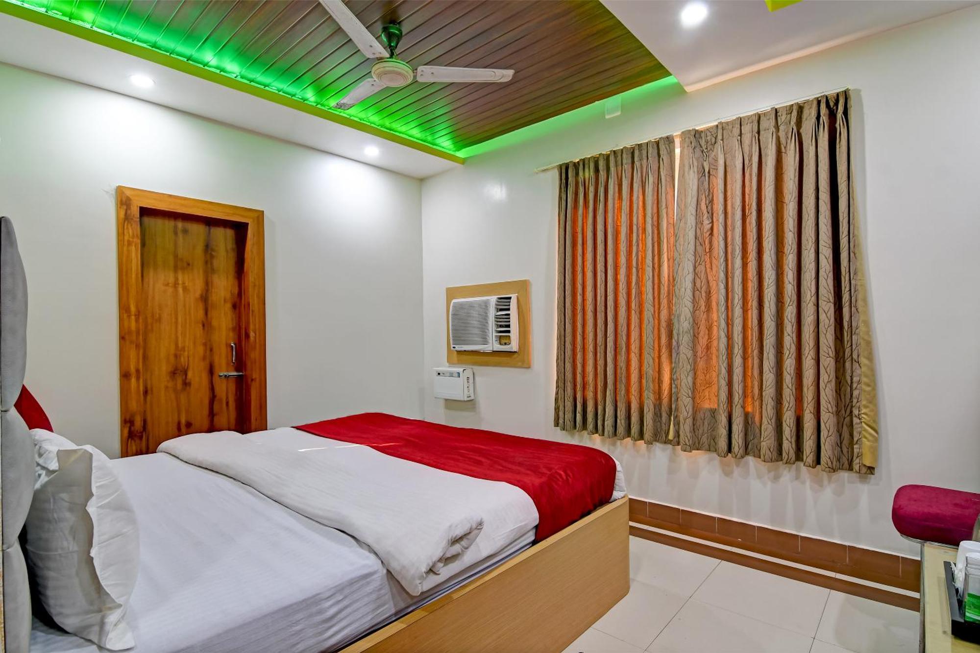 Hotel Ashray Пури Экстерьер фото