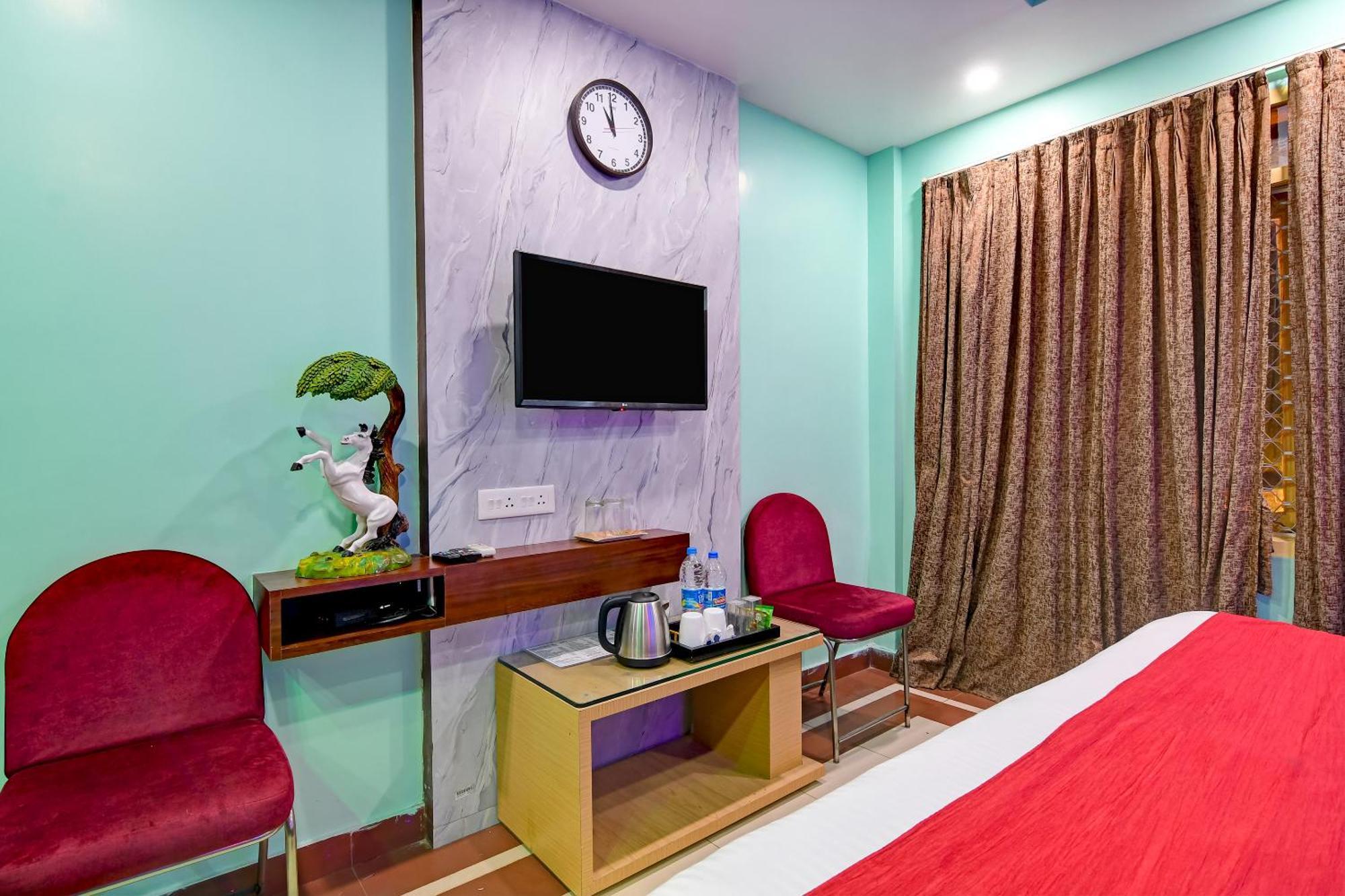 Hotel Ashray Пури Экстерьер фото