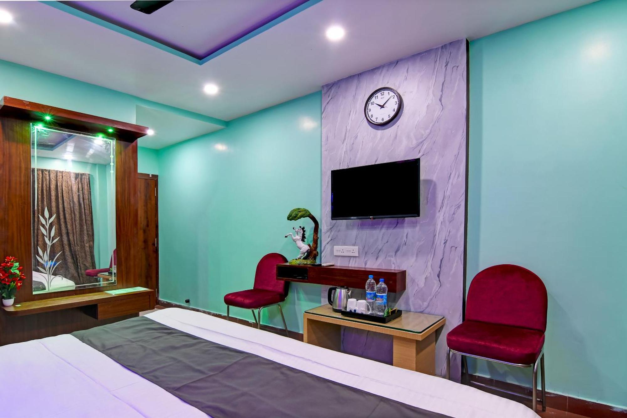 Hotel Ashray Пури Экстерьер фото